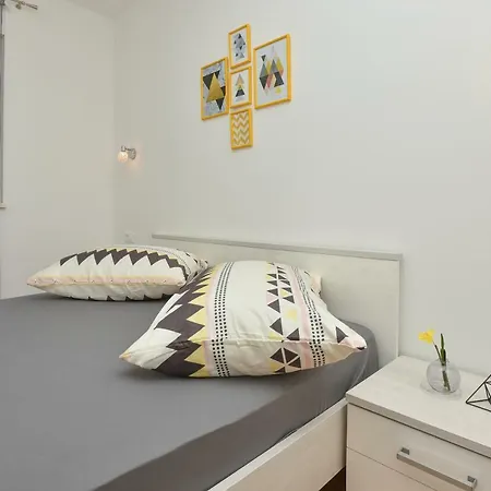Apartamento Daninovica I *